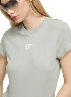 T-Shirt Tommy Jeans Essential Logo Vert Femme 7 T-Shirt Tommy Jeans Essential Logo Vert Femme -Jolie Boutique gallery M158815 3