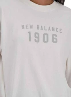 T-shirt New Balance Collegiate En Blanco Para Mujer. -Jolie Boutique gallery M164172 4